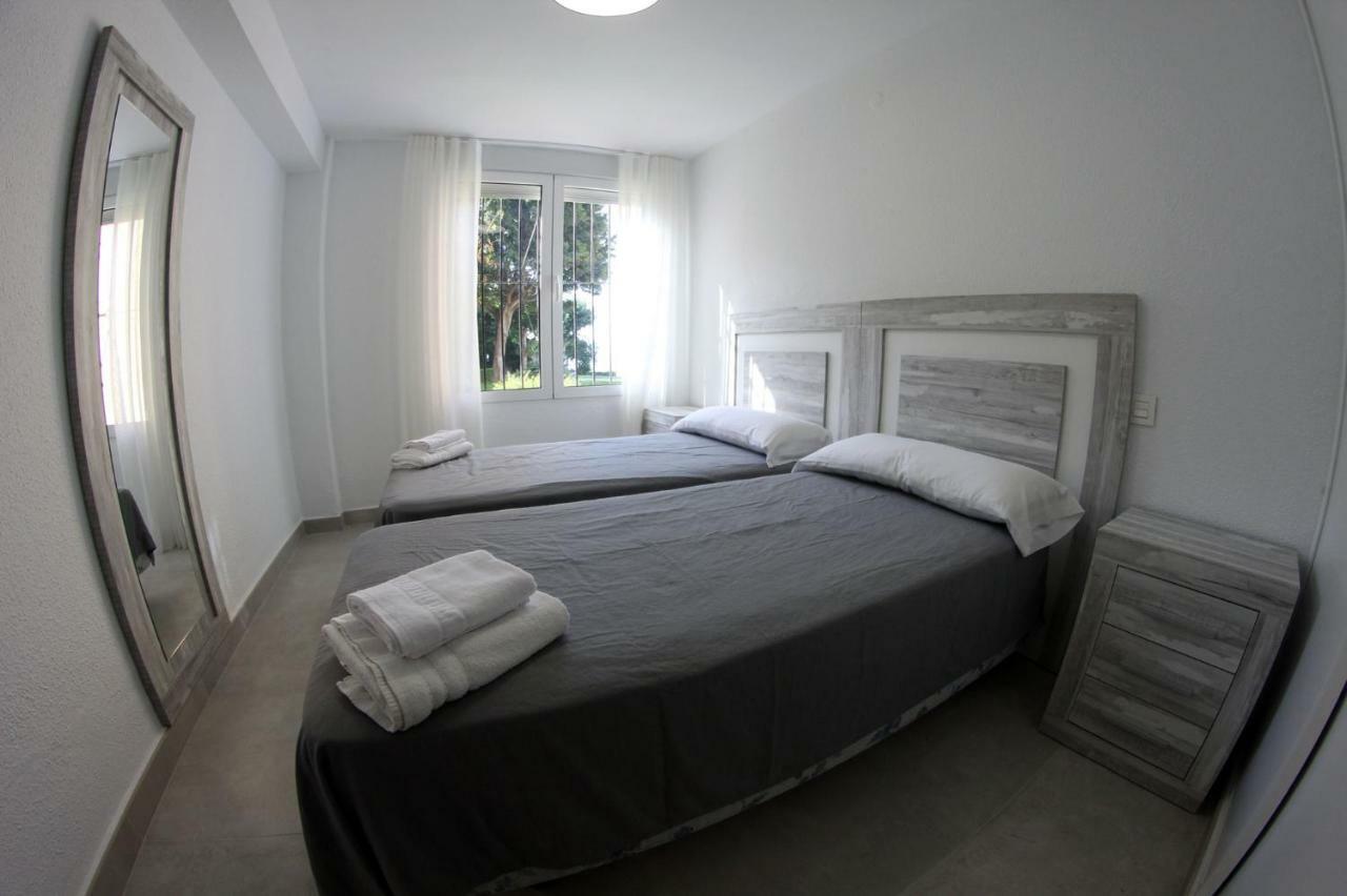 Playa Bella 2-1B Apartment Estepona Ngoại thất bức ảnh